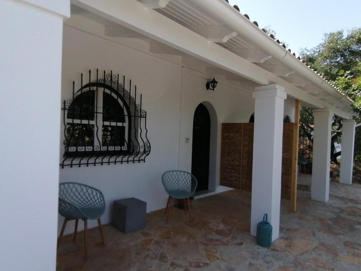 Villa Nena - Studio Suites Καλάμι Εξωτερικό φωτογραφία